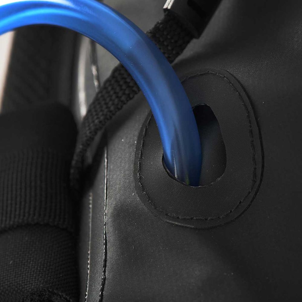 Oxford Aqua B25 Hydro Backpack Black / Grey / Fluo Yellow - 25 Litres FREE 1 YEAR Returns, FREE UK Delivery | ThrottleChimp