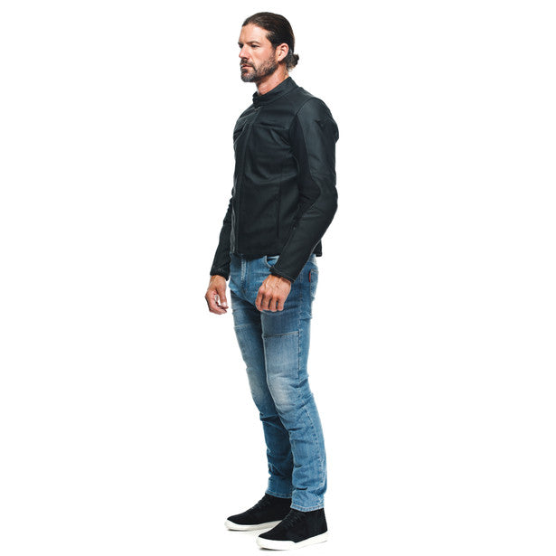 Dainese Razon 2 Leather Jacket Black FREE 1 YEAR Returns, FREE UK Delivery | ThrottleChimp