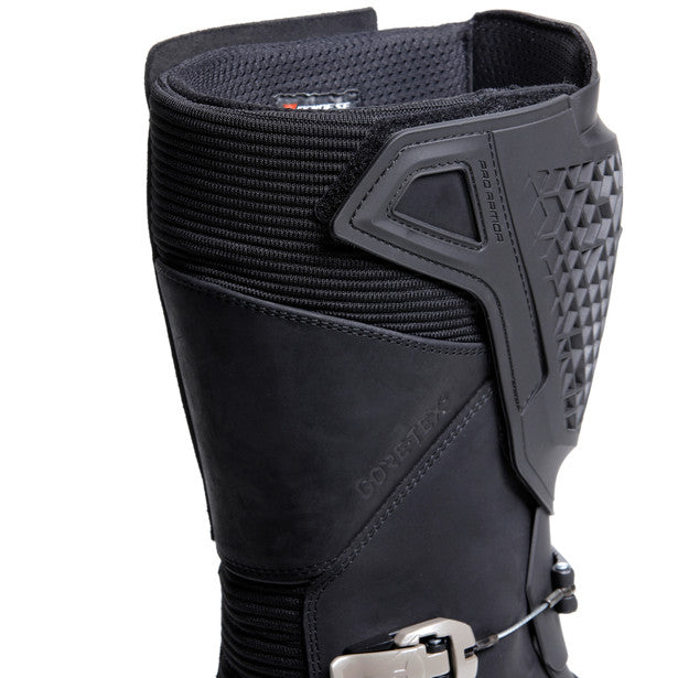 Dainese Seeker All Weather Touring Gore-Tex Boots Black FREE 1 YEAR Returns, FREE UK Delivery | ThrottleChimp