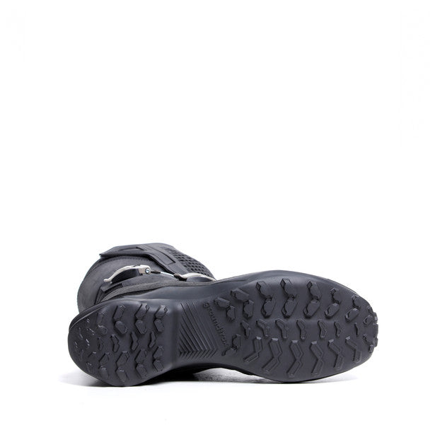 Dainese Seeker All Weather Touring Gore-Tex Boots Black FREE 1 YEAR Returns, FREE UK Delivery | ThrottleChimp