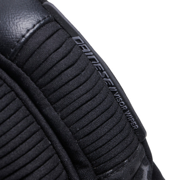 Dainese Tempest 2 D-Dry Short Thermal Textile Gloves Black FREE 1 YEAR Returns, FREE UK Delivery | ThrottleChimp